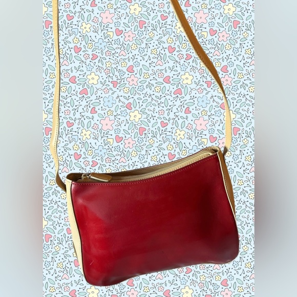 M. London Vintage Genuine Red & Tan Leather Shoulder Bag - Picture 1 of 10